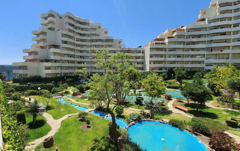 El Estudio De La Playa Benalbeach 324 Gran Terraza Vistas Al Mar Benalmádena Dış mekan fotoğraf