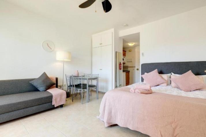 El Estudio De La Playa Benalbeach 324 Gran Terraza Vistas Al Mar Benalmádena Dış mekan fotoğraf